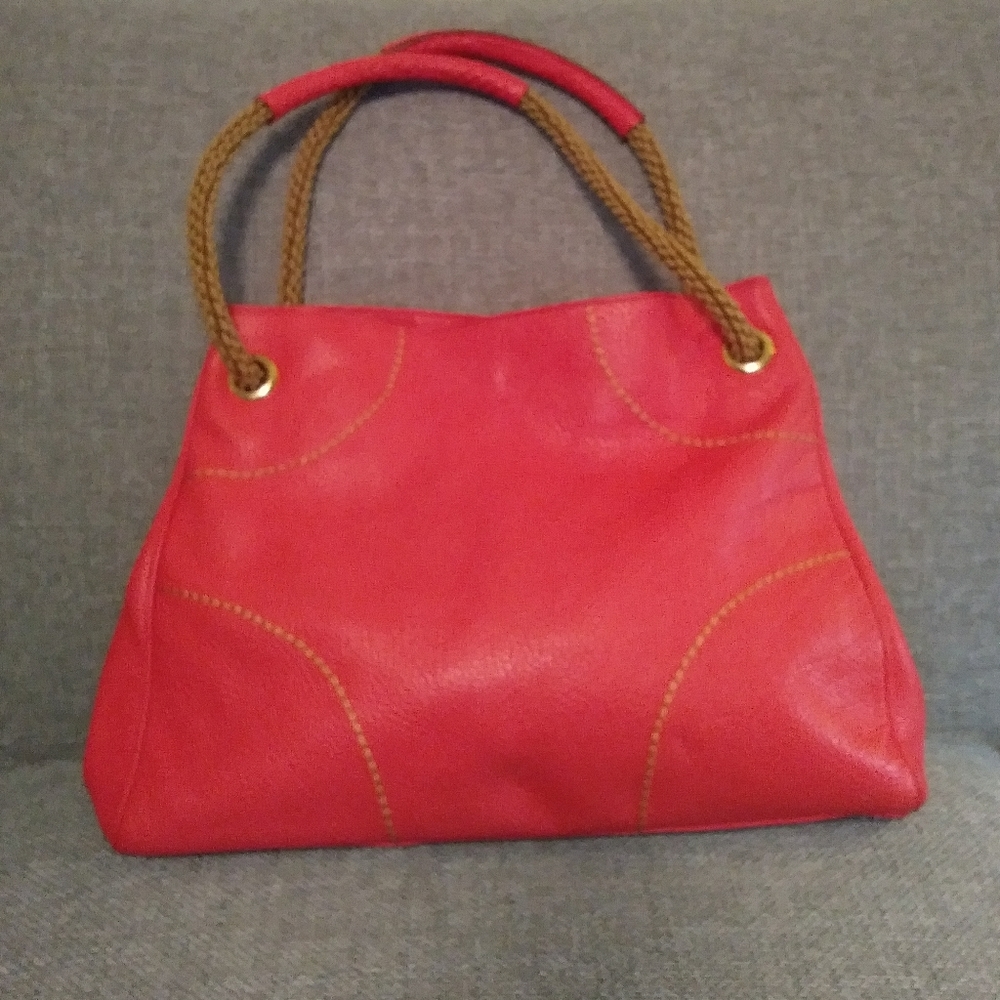 Firm Final offer!*Genuine Leather tote bag(ITALY)